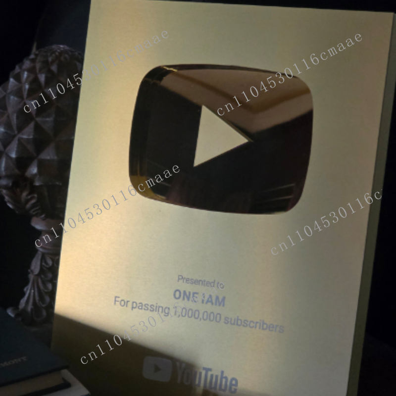 Esports Gaming Trophy - ป้ายชื่อแบบกำหนดเอง, รางวัลปุ่มเล่น YouTube แบบส่วนตัว, ถ้วยรางวัลโล่ YouTube